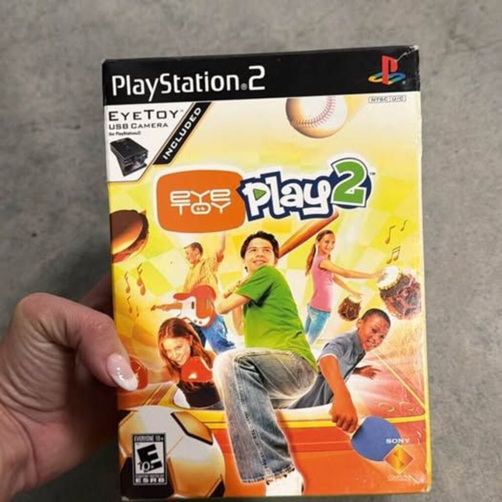 NIB Sony PlayStation 2 EyeToy: Play 2 with USB Camera Bundle